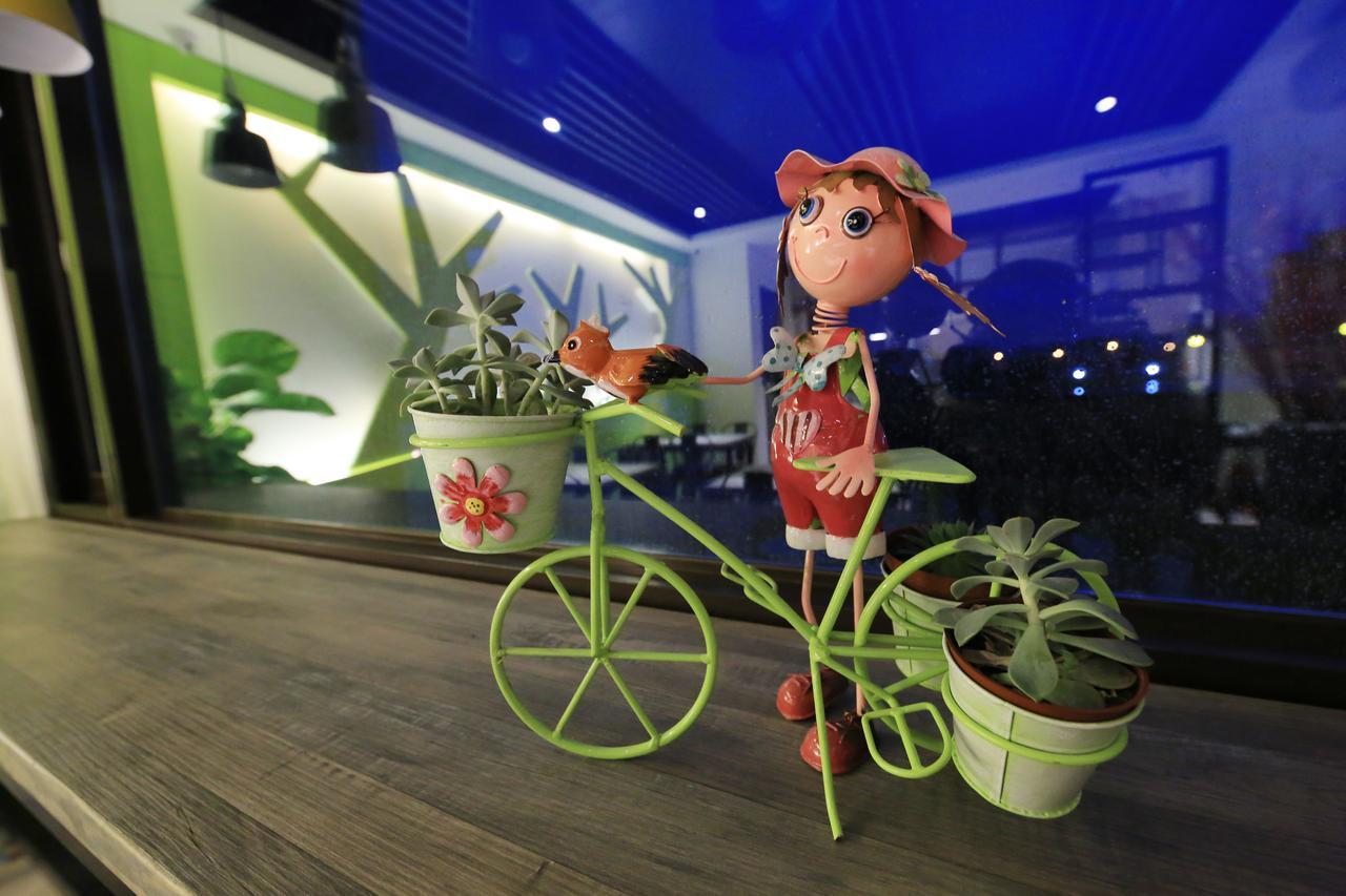 Early Summer Luodong Luaran gambar